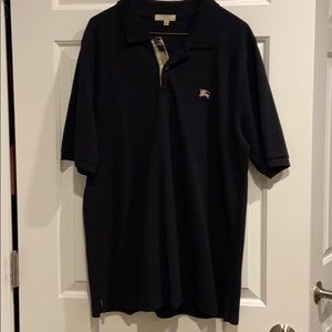 Burberry authentic Classic Fit size M